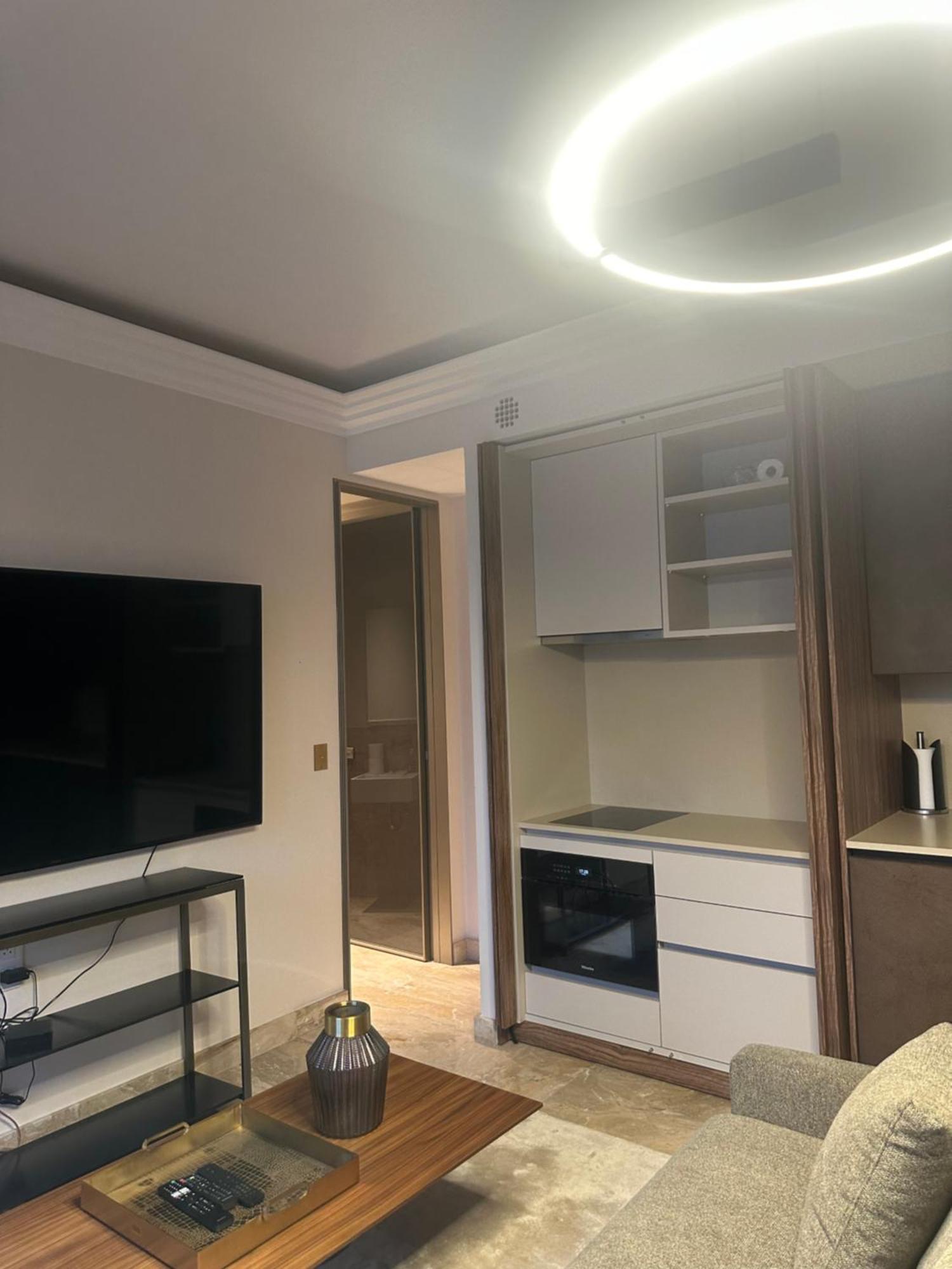 Appartement Luxe On The Champs-elysees Parijs